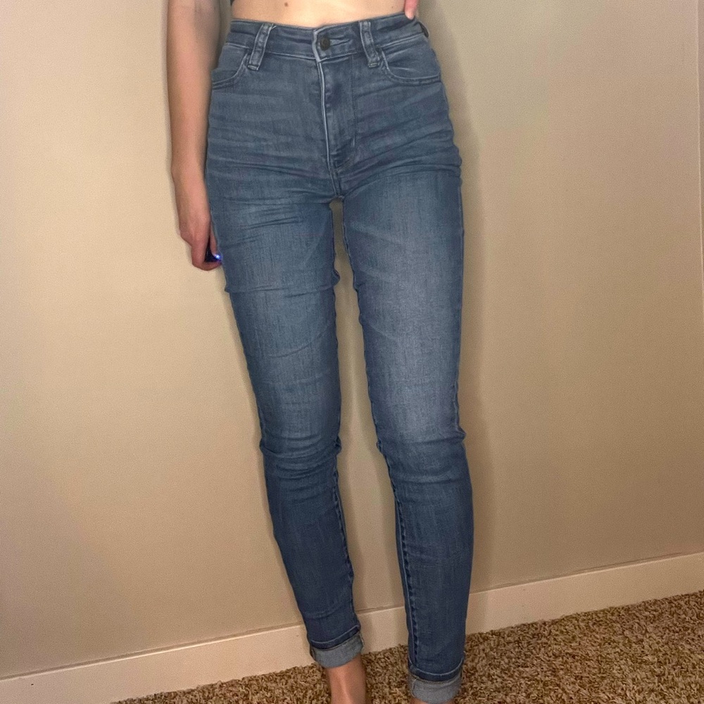 American Eagle Skinny Jeans